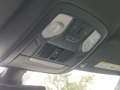 Used 2021 RAM 1500 Big Horn RWD image 29