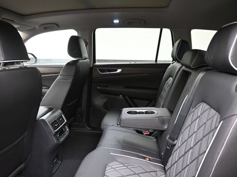 New 2026 Volkswagen Atlas SEL Premium R-Line AWD/4WD image 18