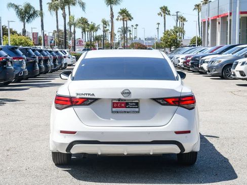 Used 2025 Nissan Sentra S image 8