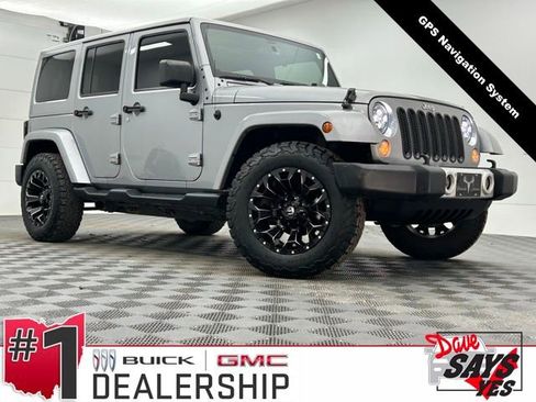 Used 2015 Jeep Wrangler Unlimited Sahara w/ Connectivity Group image 1