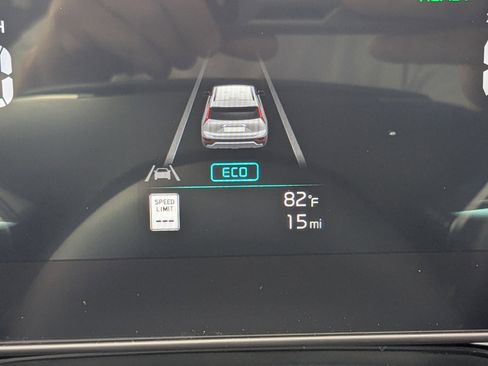 New 2025 Kia Niro SX image 34