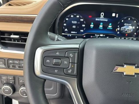 Used 2023 Chevrolet Tahoe Premier image 22