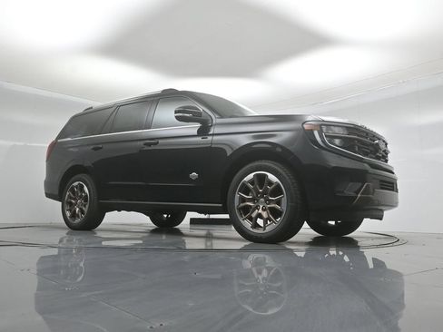 New 2026 Ford Expedition King Ranch AWD/4WD image 3