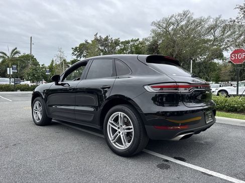 Used 2021 Porsche Macan image 27