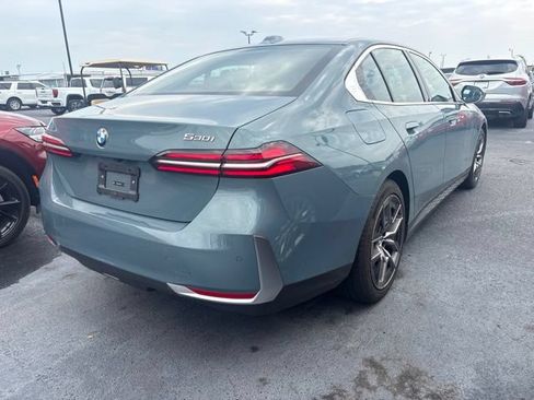 Used 2026 BMW 530i RWD image 6