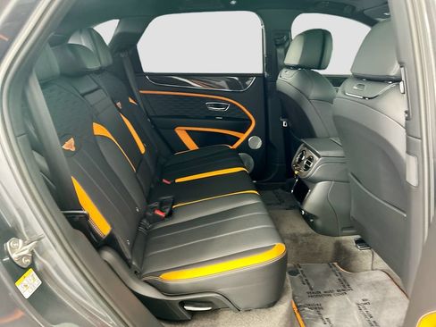 New 2026 Bentley Bentayga Speed AWD/4WD image 21
