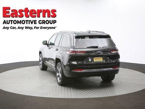 Used 2023 Jeep Grand Cherokee 4WD 4xe image 61