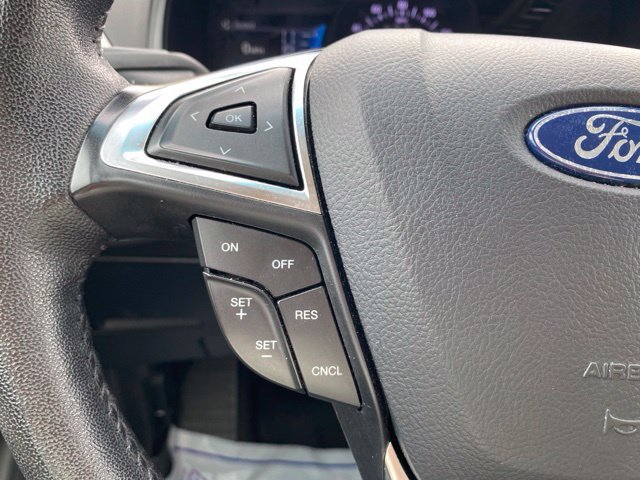 Used 2024 Ford Edge SEL AWD/4WD image 25