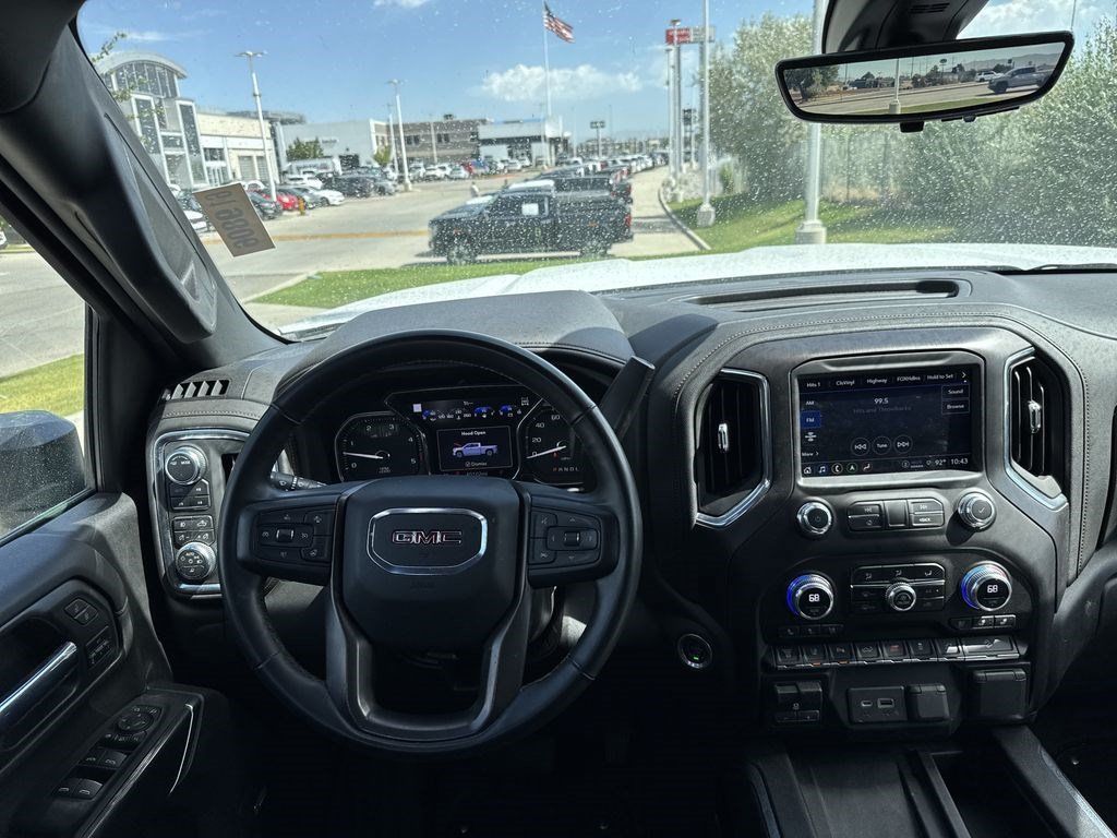 Used 2023 GMC Sierra 2500 AT4 w/ AT4 Preferred Package AWD/4WD image 17