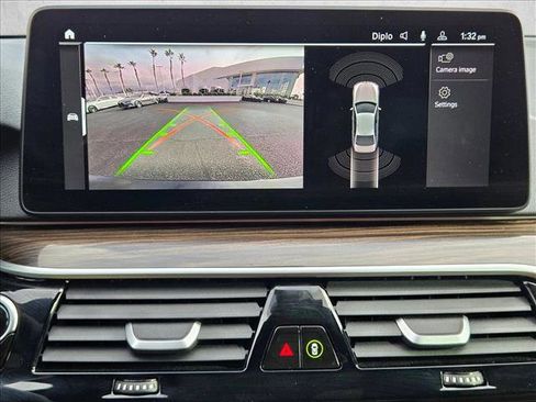 Used 2023 BMW 530i w/ Convenience Package image 14