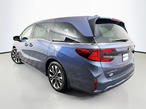 New 2026 Honda Odyssey Elite image 5