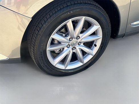 Used 2024 Acura RDX SH-AWD image 30