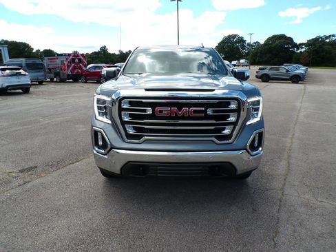 Used 2021 GMC Sierra 1500 SLT w/ SLT Premium Plus Package AWD/4WD image 2