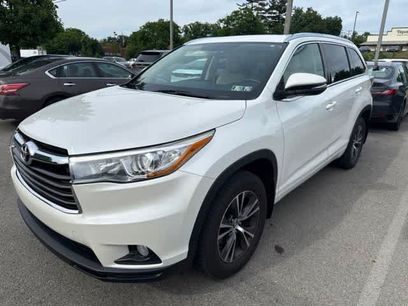 Used 2016 Toyota Highlander XLE