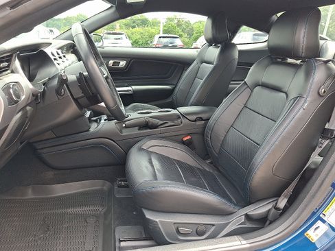 Used 2022 Ford Mustang GT Premium w/ Equipment Group 401A RWD image 14