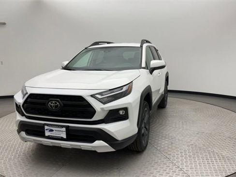 Used 2024 Toyota RAV4 Adventure image 7