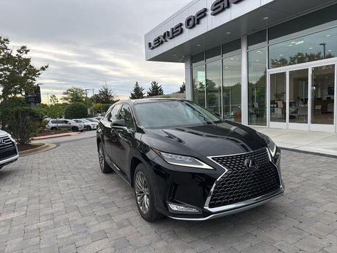 Used 2020 Lexus RX 450h AWD w/ Luxury Package image 3