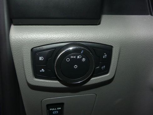 Used 2017 Ford F150 XL w/ Equipment Group 101A Mid AWD/4WD image 24