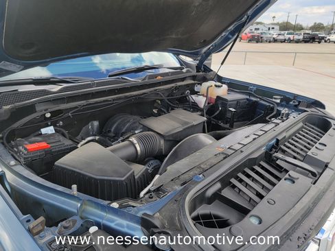 Used 2024 GMC Sierra 2500 SLT w/ Texas SLT Premium Package image 34