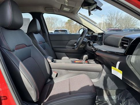 New 2026 Nissan Kicks SR w/ Cold Weather Package FWD image 10