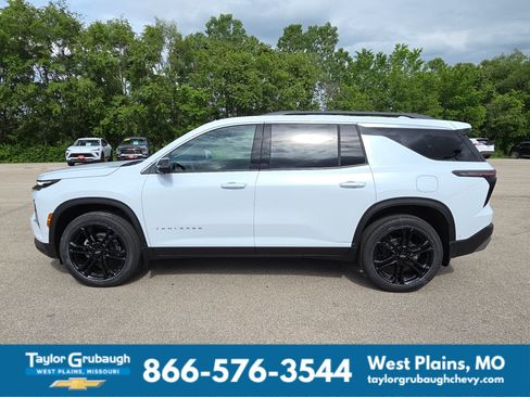 New 2026 Chevrolet Traverse LT FWD image 5