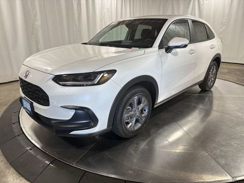 New 2026 Honda HR-V LX image 1