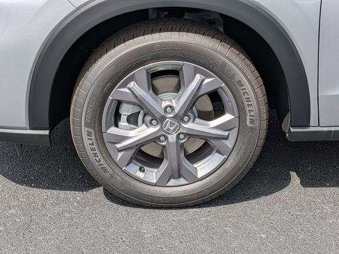 New 2026 Honda HR-V LX image 10