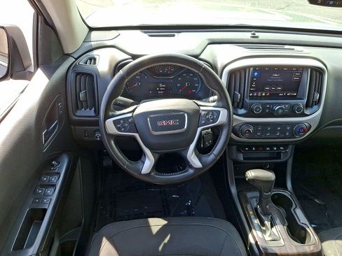 Used 2020 GMC Canyon SLE w/ Driver Alert Package RWD image 20