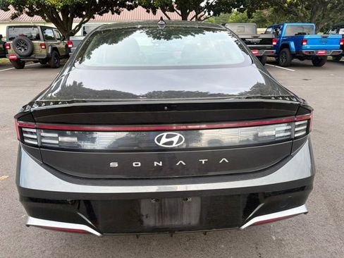 Used 2024 Hyundai Sonata SEL FWD image 4