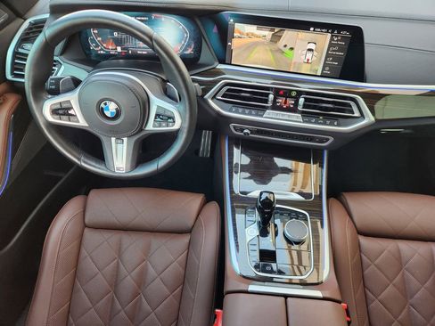 Used 2023 BMW X5 M50i w/ Climate Comfort Package image 26