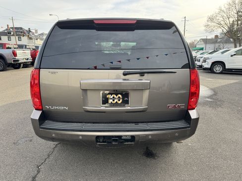 Used 2013 GMC Yukon SLT image 7