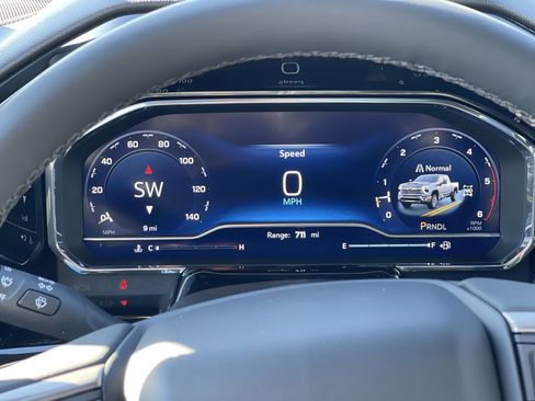 Certified 2024 Chevrolet Silverado 3500 High Country image 11