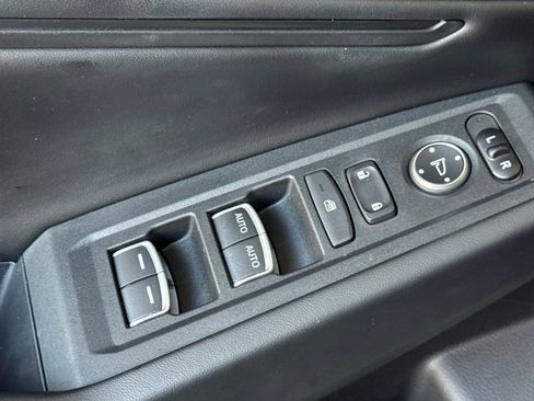 Certified 2024 Honda Accord EX image 12