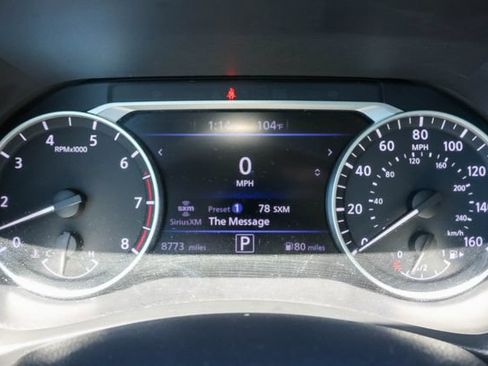 Used 2024 Nissan Sentra SR w/ SR Premium Package FWD image 28