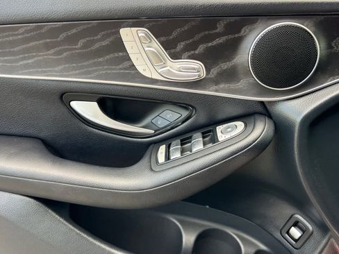 Used 2018 Mercedes-Benz GLC 300 image 13