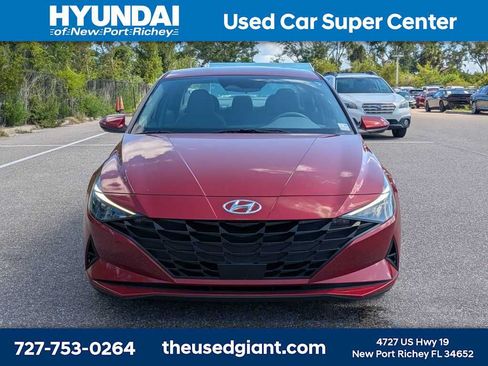 Certified 2023 Hyundai Elantra SEL w/ Convenience Package FWD image 8