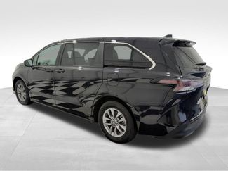 Used 2024 Toyota Sienna LE video 2