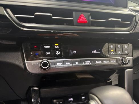 Certified 2024 Kia Seltos S FWD image 24