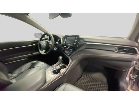 Used 2023 Toyota Camry SE FWD image 18