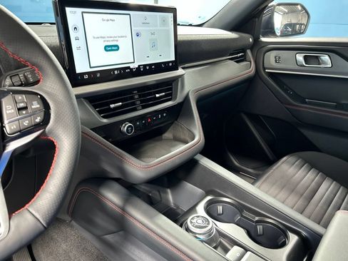 New 2026 Ford Explorer ST-Line w/ ST-Line Street Pack AWD/4WD image 26