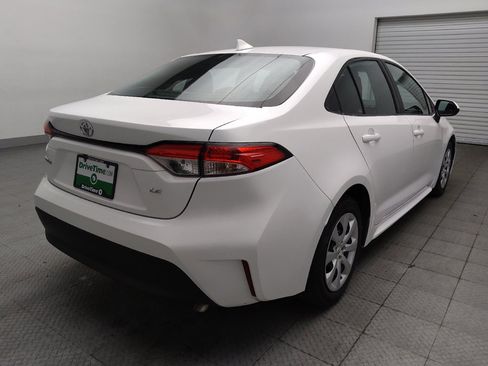 Used 2024 Toyota Corolla LE FWD image 9
