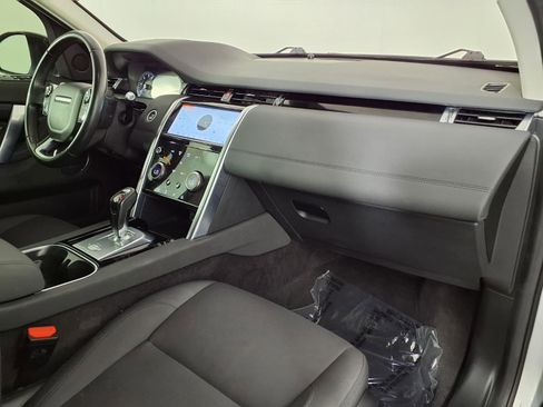 Used 2020 Land Rover Discovery Sport AWD/4WD image 7