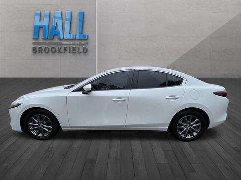 Used 2024 MAZDA MAZDA3 s FWD image 2