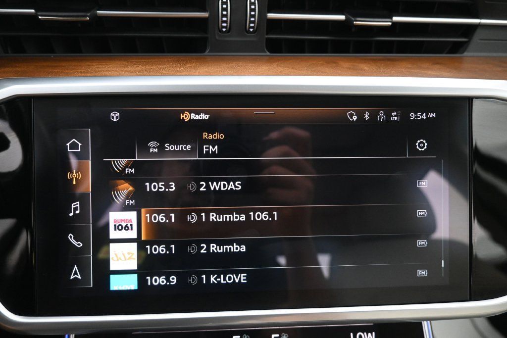 Used 2022 Audi A6 3.0T allroad Prestige w/ Prestige Package AWD/4WD image 17