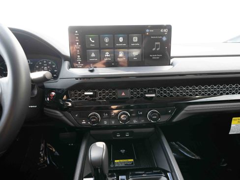 Certified 2025 Honda Accord EX-L image 17