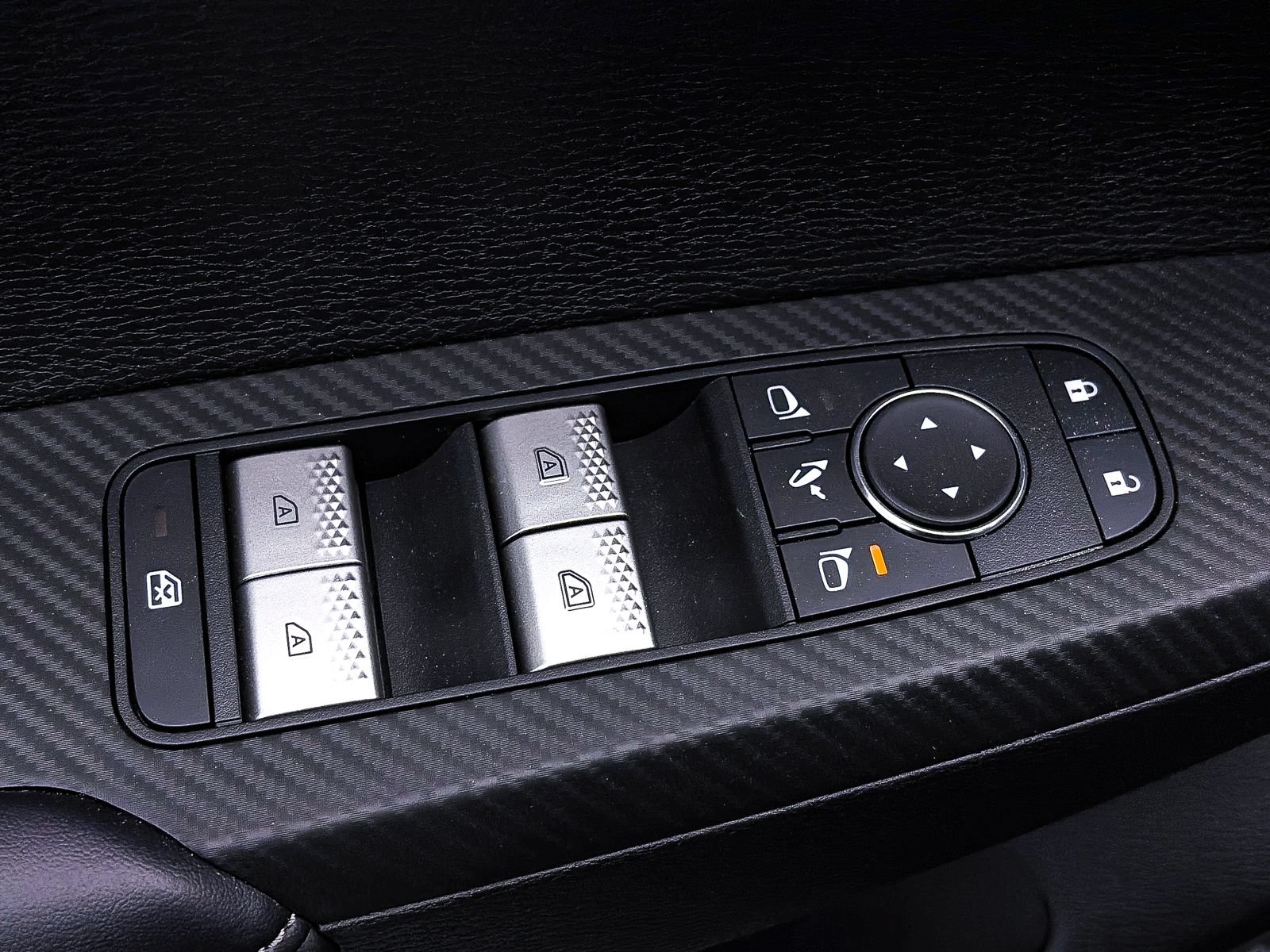 Used 2026 Mitsubishi Outlander SE AWD/4WD image 8