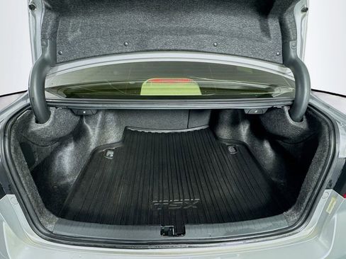 Used 2013 Acura TSX Sedan image 32