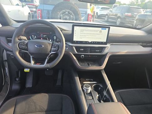 Used 2025 Ford Explorer ST w/ Sun And Sound Package AWD/4WD image 4