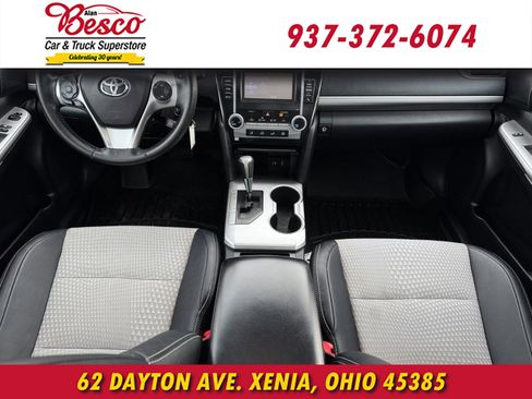 Used 2014 Toyota Camry SE w/ Moonroof Package image 8