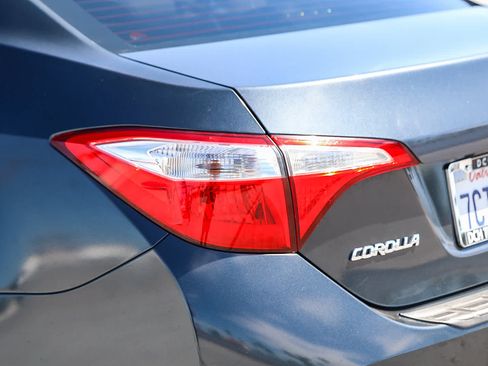 Used 2014 Toyota Corolla LE FWD image 9